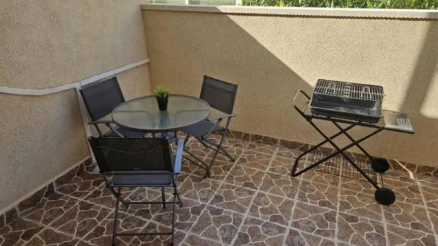 Bungalow de 2 dormitorios en La Zenia, España No. 1329 № 10