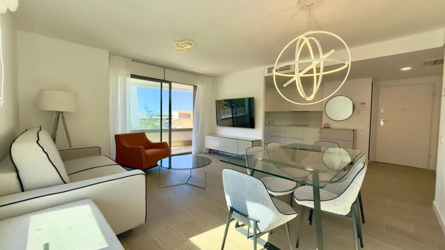 Apartamento de 3 dormitorios en Alicante, Spain No. 1331 № 16