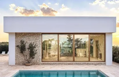 Villa de 3 dormitorios en Alicante, Spain No. 625