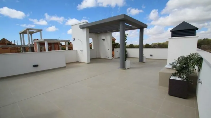 Villa de 168m² en Campoamor, Spain No. 639 № 2