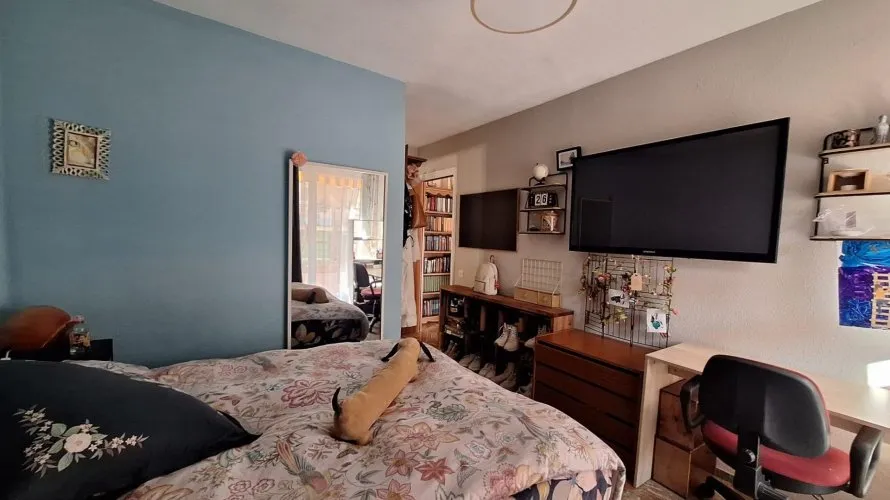 Apartamento de 3 dormitorios en Alicante, Spain No. 599 № 3