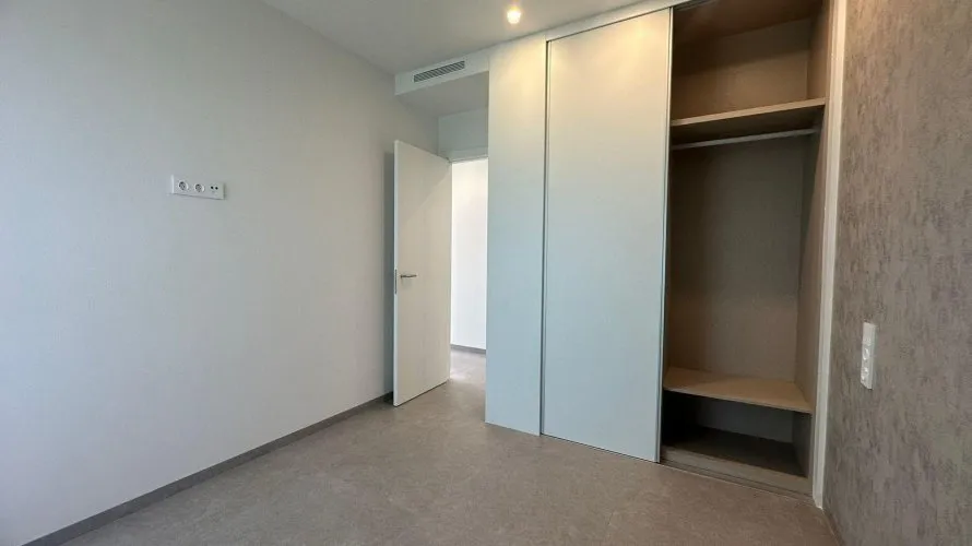 Apartamento de 2 dormitorios en Orihuela, Spain No. 561 № 4
