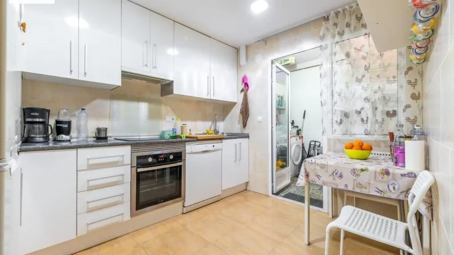 Apartamento de 3 dormitorios en Alicante, España No. 1211 № 19