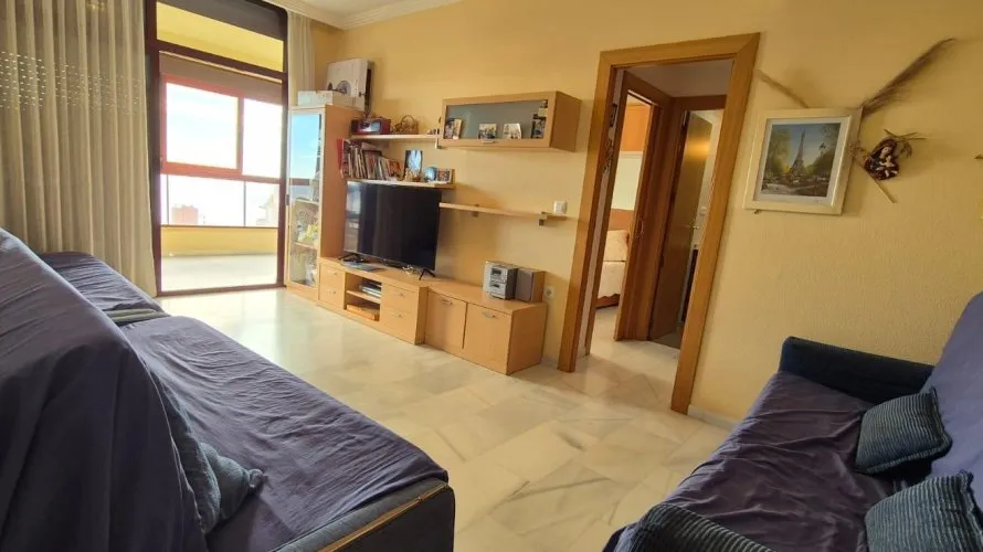 Apartamento de 1 dormitorio en Benidorm, España No. 1061 № 6