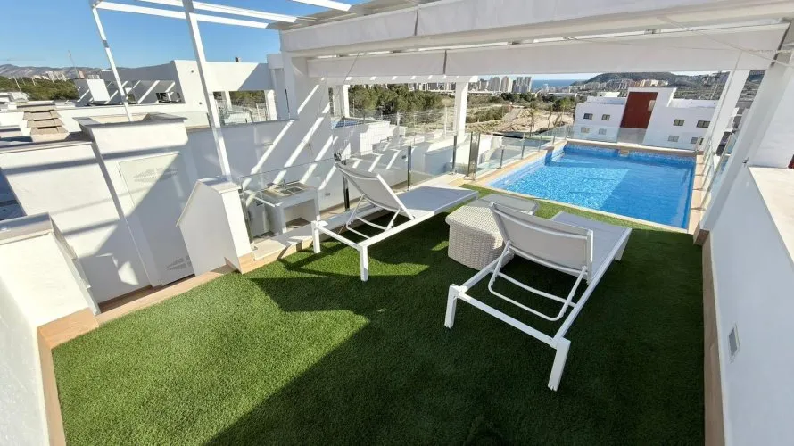 Bungalow de 2 dormitorios en Finestrat, España No. 1249 № 4