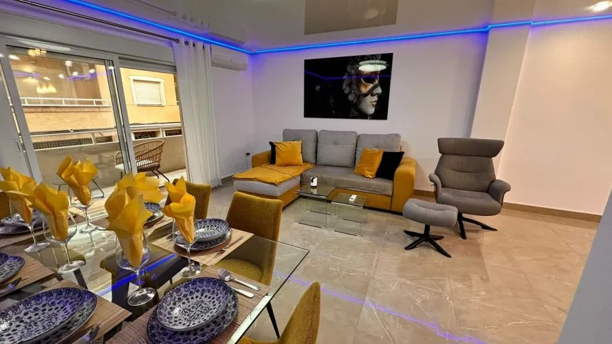 Apartamento de 3 dormitorios en Torrevieja, España No. 835 № 27