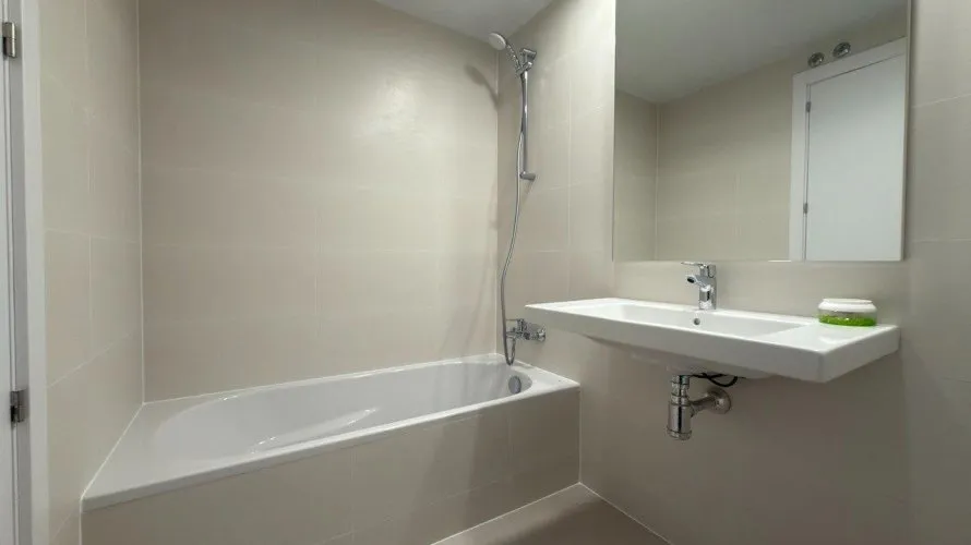 Apartamento de 3 dormitorios en Alicante, Spain No. 1326 № 14