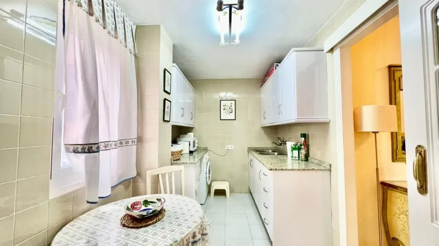 Apartamento de 3 dormitorios en Torrevieja, España No. 1245 № 20