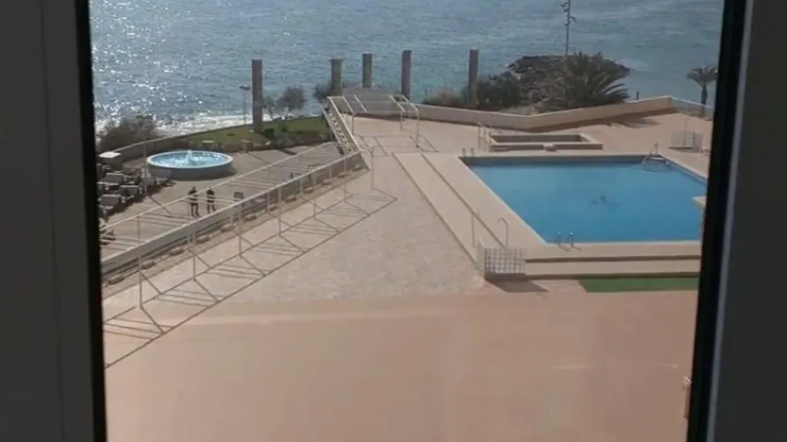 Apartamento de 4 dormitorios en Torrevieja, España No. 562 № 14