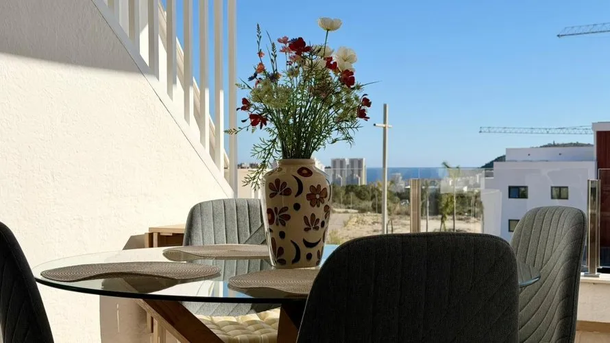 Bungalow de 2 dormitorios en Finestrat, España No. 1249 № 8