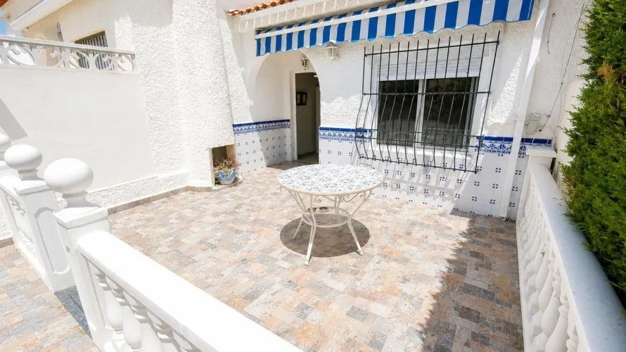 Сasa de 1 dormitorio en Torrevieja, Spain No. 1353 № 2