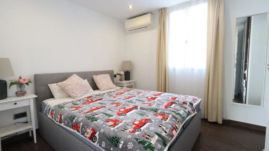 Apartamento de 4 dormitorios en Cabo Roig, España No. 1177 № 10