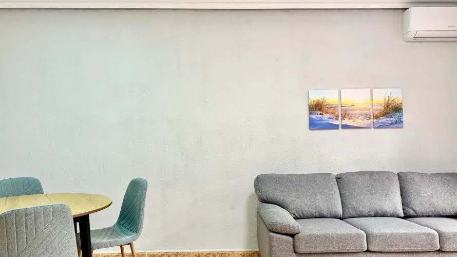 Apartamento de 2 dormitorios en Torrevieja, Spain No. 1347 № 11