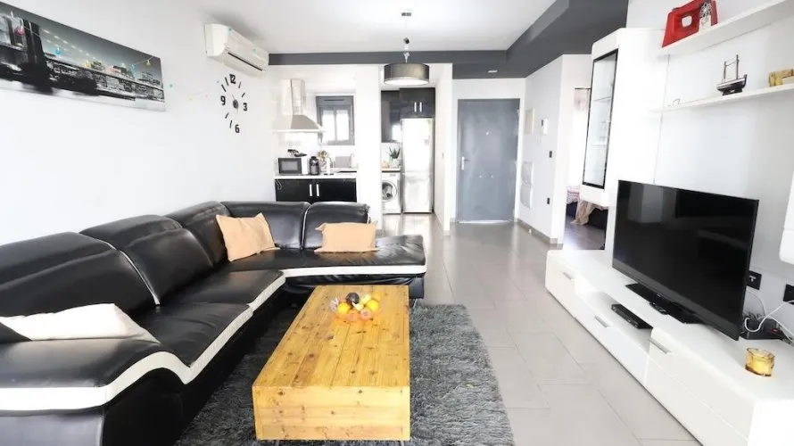 Apartamento de 2 dormitorios en La Zenia, España No. 1209 № 5