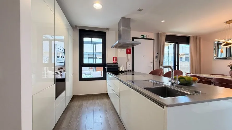 Villa de 5 dormitorios en Torrevieja, Spain No. 1357 № 12