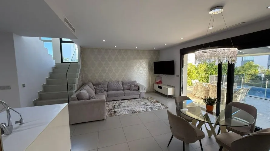 Villa de 3 dormitorios en Ciudad Quesada, España No. 1190 № 5