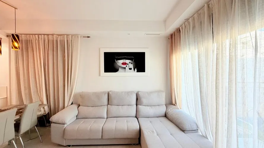 Apartamento de 3 dormitorios en La Florida, España No. 1275 № 7