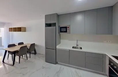 Apartamento de 2 dormitorios en Torrevieja, Spain No. 565