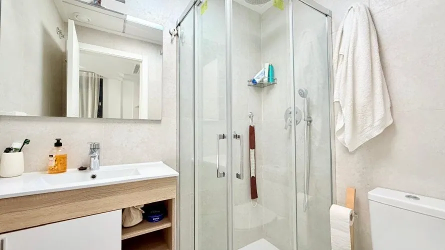Apartamento de 3 dormitorios en La Florida, España No. 1275 № 19