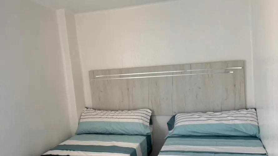 Apartamento de 2 dormitorios en Torrevieja, España No. 1246 № 24