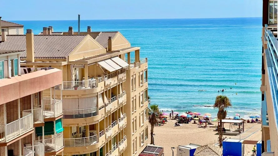 Apartamento de 3 dormitorios en La Mata, España No. 578 № 14