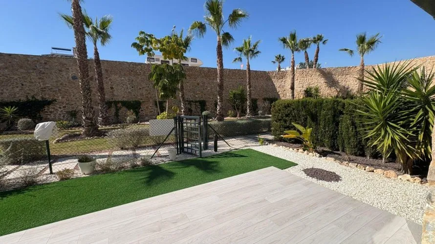 Apartamento de 2 dormitorios en Villamartin, España No. 1251 № 3