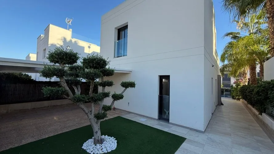 Villa de 3 dormitorios en Ciudad Quesada, España No. 1190 № 13