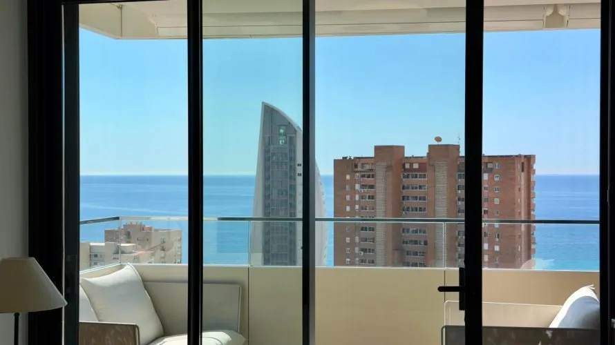 Apartamento de 3 dormitorios en Benidorm, España No. 1379 № 5