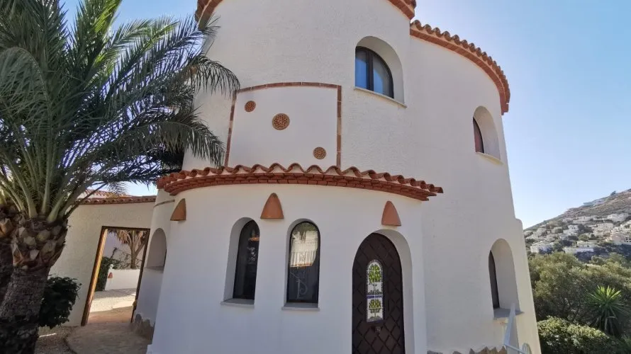Villa de 4 dormitorios en Benitachell, España No. 1421 № 1