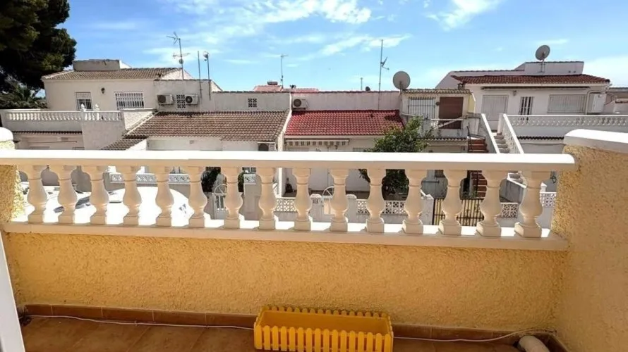 Сasa de 2 dormitorios en El Limonar, España No. 1544 № 10