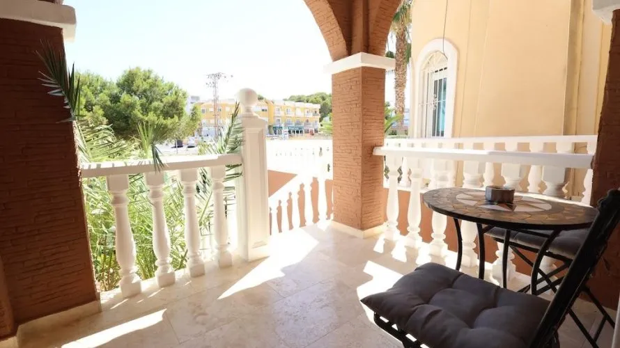 Apartamento de 3 dormitorios en Campoamor, España No. 1520 № 17