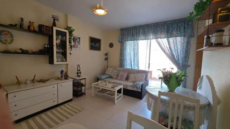 Apartamento de 1 dormitorio en Torrevieja, España No. 1606 № 13