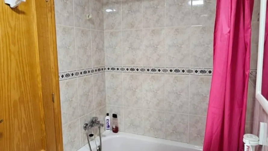 Apartamento de 1 dormitorio en Torrevieja, España No. 1587 № 4