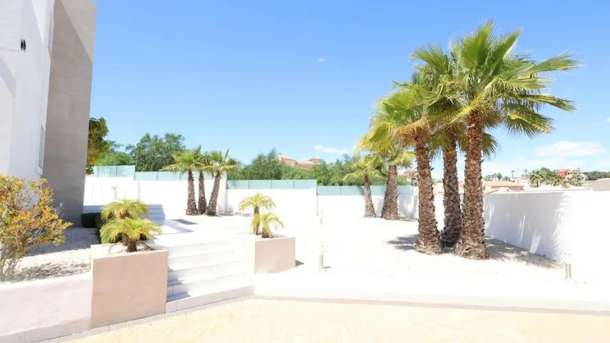 Apartamento de 3 dormitorios en Rojales, España No. 1458 № 2
