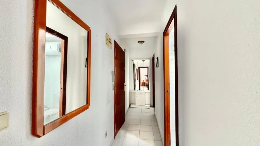 Ático de 1 dormitorio en Torrevieja, España No. 1574 № 3