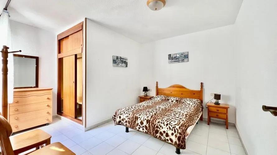 Ático de 1 dormitorio en Torrevieja, España No. 1574 № 1