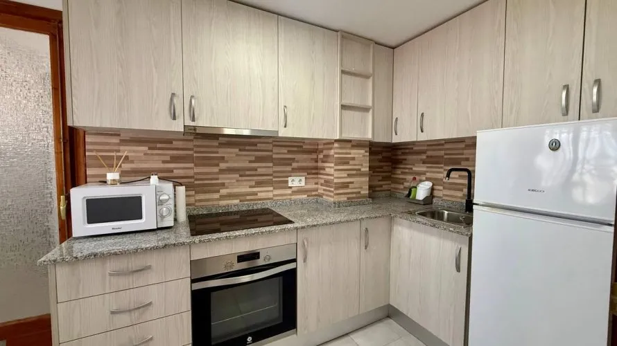 Apartamento de 2 dormitorios en Torrevieja, España No. 1589 № 24