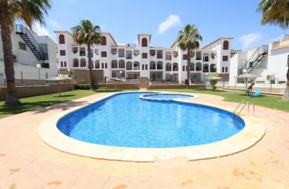 Dúplex de 2 dormitorios en Los Altos, España No. 1475