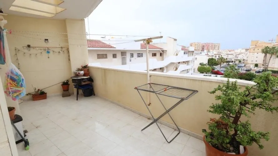 Ático de 3 dormitorios en Torrevieja, España No. 1456 № 2
