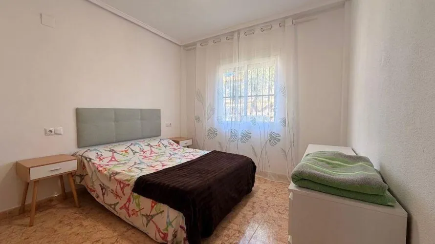 Bungalow de 2 dormitorios en Campoamor, España No. 1564 № 10