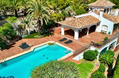 Villa de 4 dormitorios en La Pedrera, España No. 1486