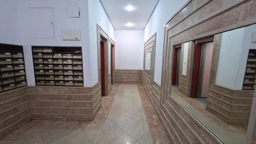 Apartamento de 1 dormitorio en Torrevieja, España No. 1606