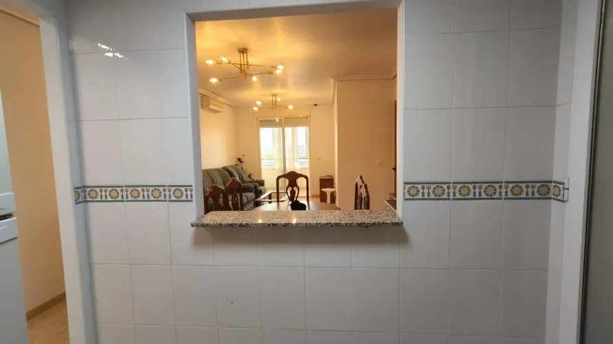 Apartamento de 2 dormitorios en Torrevieja, España No. 1602 № 11