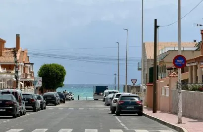 Ático de 4 dormitorios en La Mata, España No. 1469