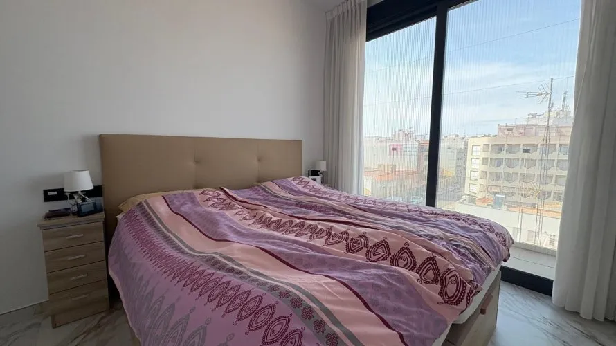 Ático de 1 dormitorio en Guardamar del Segura, España No. 1524 № 8