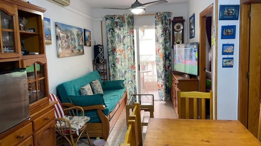 Apartamento de 2 dormitorios en Torrevieja, España No. 1551 № 14