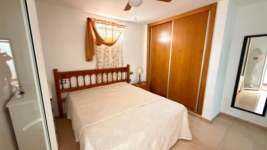 Apartamento de 2 dormitorios en Torrevieja, España No. 1601 № 8