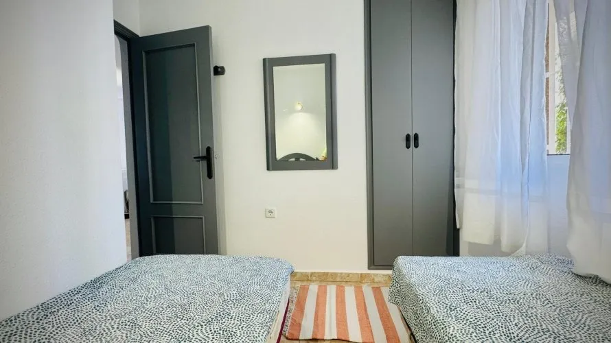 Apartamento de 1 dormitorio en Torrevieja, España No. 1605 № 5
