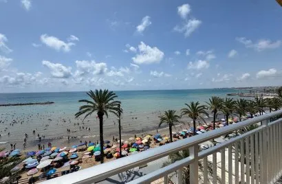Apartamento de 3 dormitorios en Torrevieja, España No. 1449