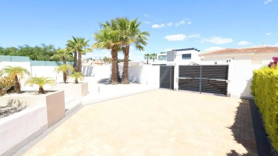 Apartamento de 3 dormitorios en Rojales, España No. 1458 № 6